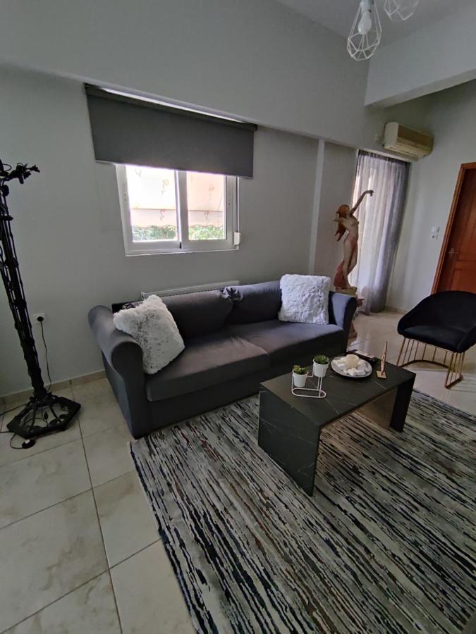 D&D Apartment Pyrgos  Ngoại thất bức ảnh